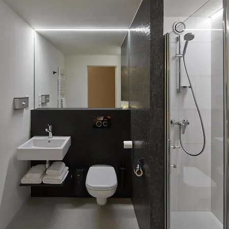 Alpha Hotel&aparthotel 3* Tienen
